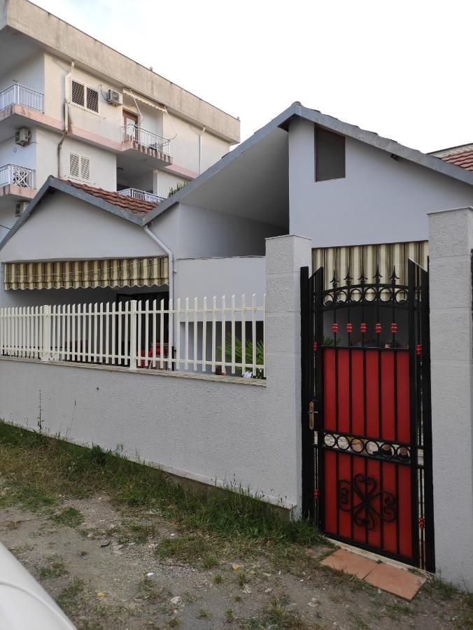 Klea Rooms Velipoje Luaran gambar